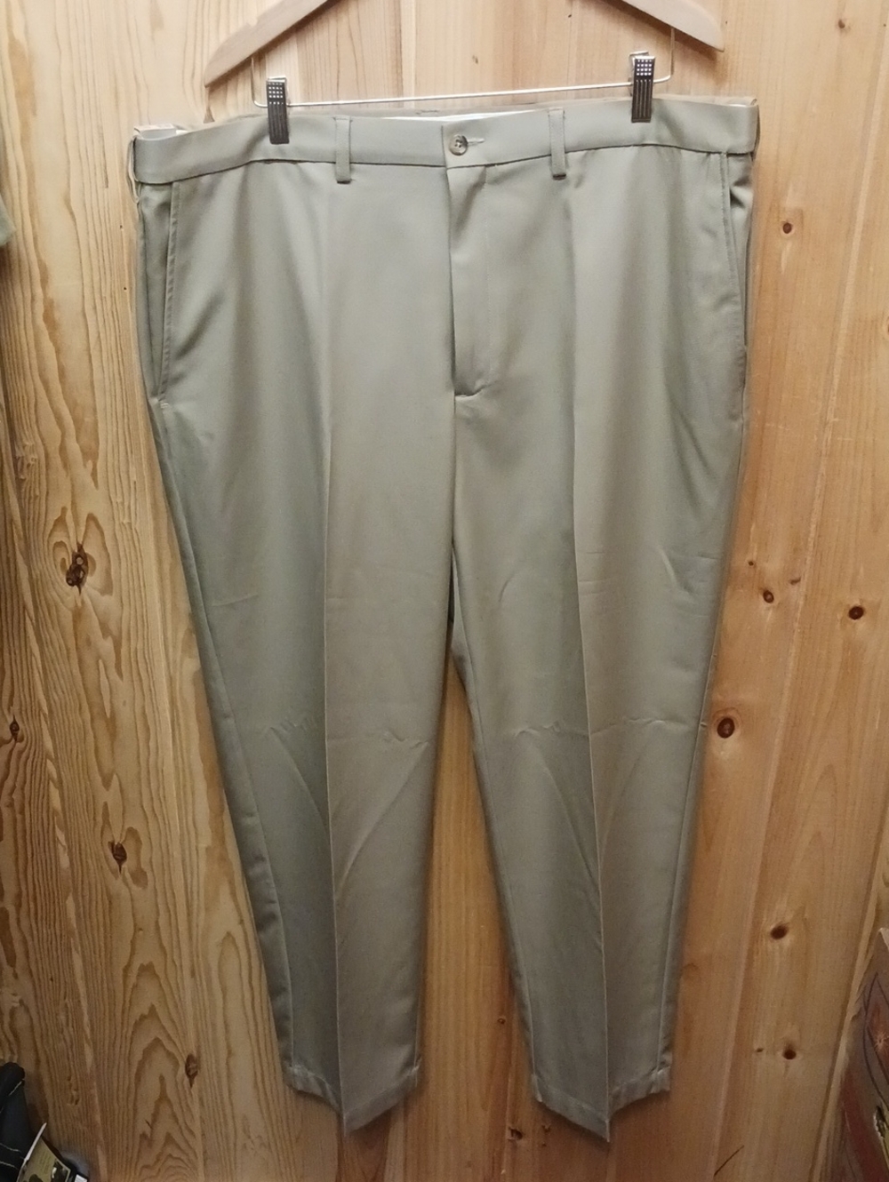 Haggar Cool 18 Plain Front Khakis with Comfort Waist